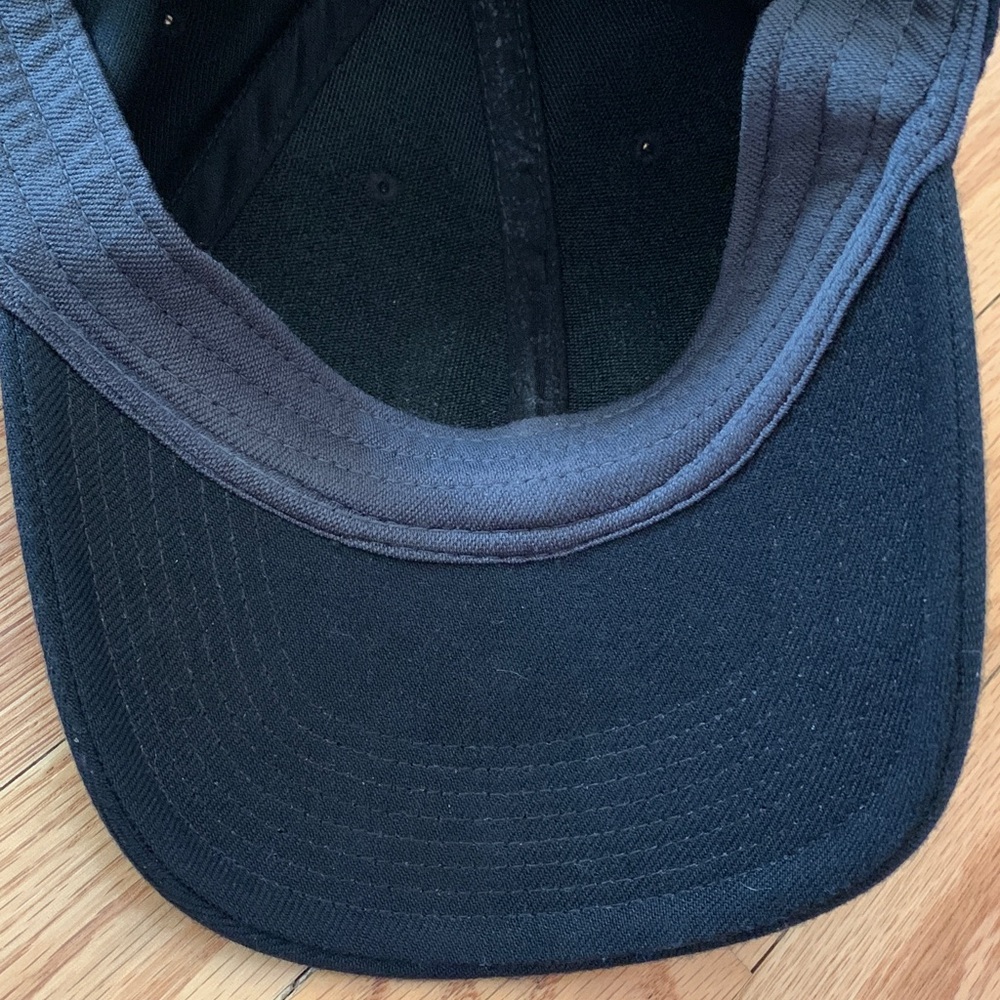 Oregon Ducks hat - Picture 3 of 8